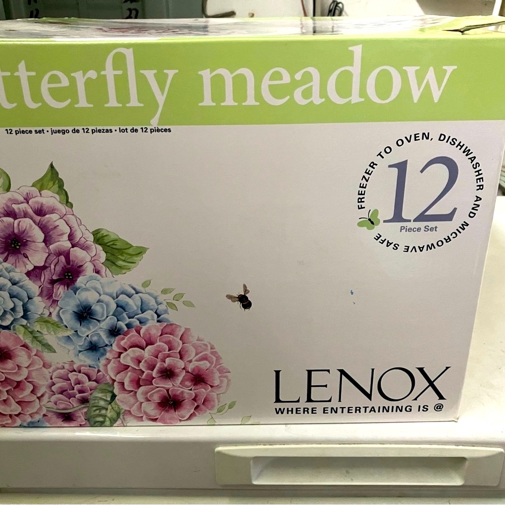 NEW Lenox Butterfly Meadow Hydrangea 12-Piece Set